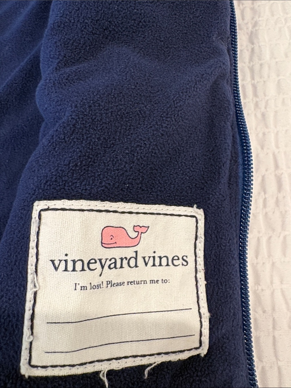 Vineyard Vines Youth Quilted Puffer Vest - Blue
Size S 8-10 - Picture 5 of 7